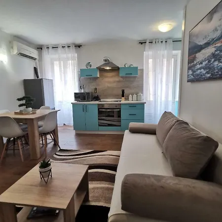 Apartment A Charming One-bedroom In The Heart Of 'rovinj' Rovinj